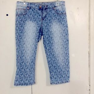 Capris blue Jean distressed